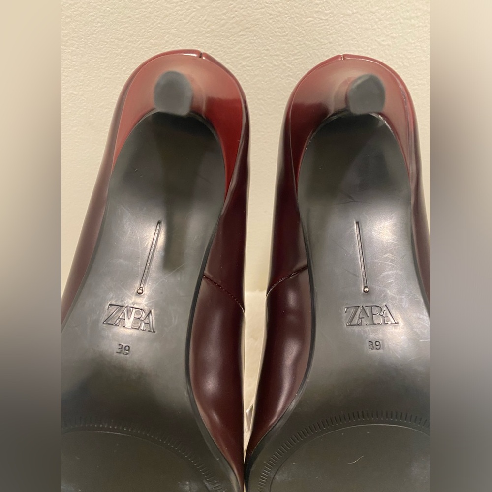 ZARA Burgundy Red Pointed Toe Heels With Buckle Detail - Size 8 - NEW - Picture 4 of 6